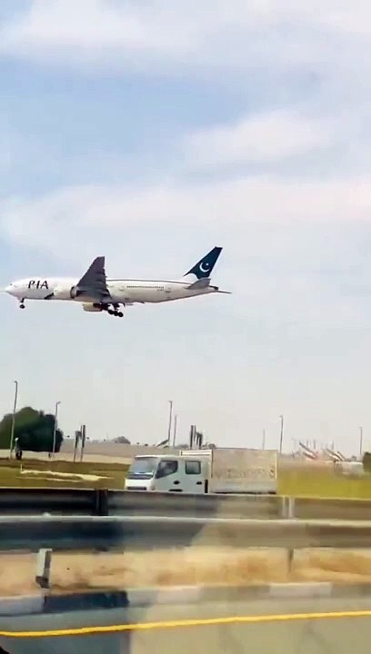 Aviator soul  - Aviator soul ✈️❤️ __fypシ゚viralシ _viral _aviation _fbreels _reelsforyou _trendingreel _viralreelsfb _aviationlovers _airplane _airport(HD)