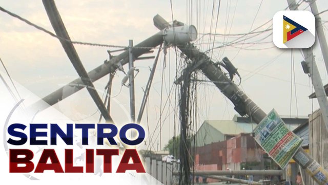 Dalawa sugatan matapos matumba ang 15 poste sa Marilao, Bulacan; halos 800 customer ng Meralco, naibalik na ang supply ng kuryente habang nagpapatuloy ang clearing operations