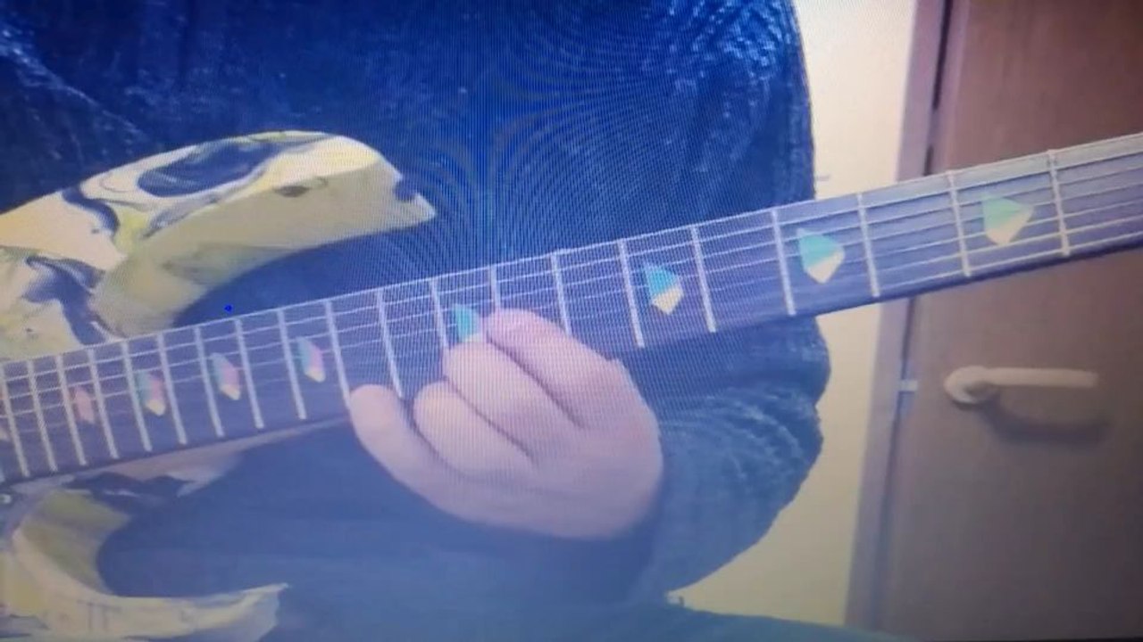 played by Chris Valagao Mina with my Ibanez universe multicolore 1991.