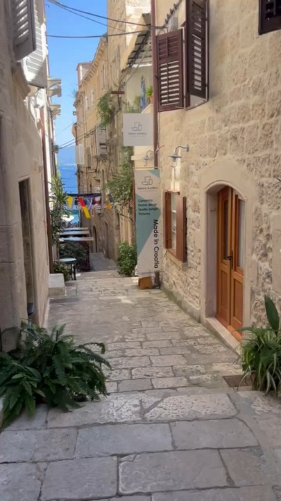 BALADE dans les ruelles de Korcula