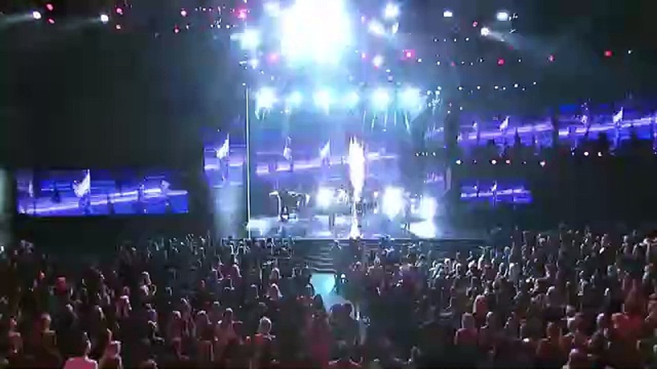 Jessie J, Ariana Grande, Nicki Minaj - Bang Bang (Live on American Music Awards)