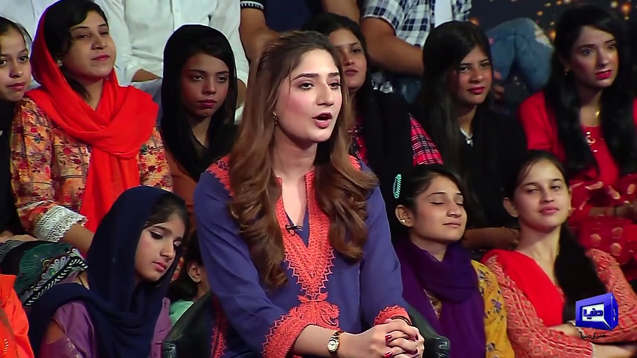 Mohabbat Ki Bat Par Agha Ali Or Ayesha Mai Shadeed Behas | Imran Ashraf | Mazaq Raat Season 2