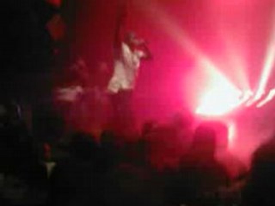 Sefyu-remonte sur scene