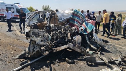 Batman'da TIR ile pikap çarpıştı:4 ölü