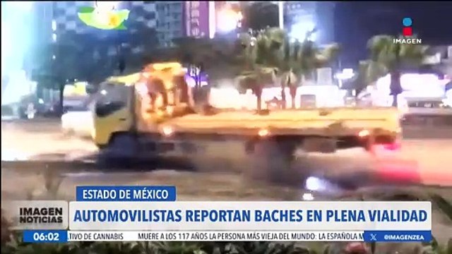 Automovilistas reportan baches en calles de San Mateo Atenco