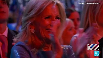 Ovationné lors de la convention démocrate, Joe Biden passe le flambeau à Kamala Harris