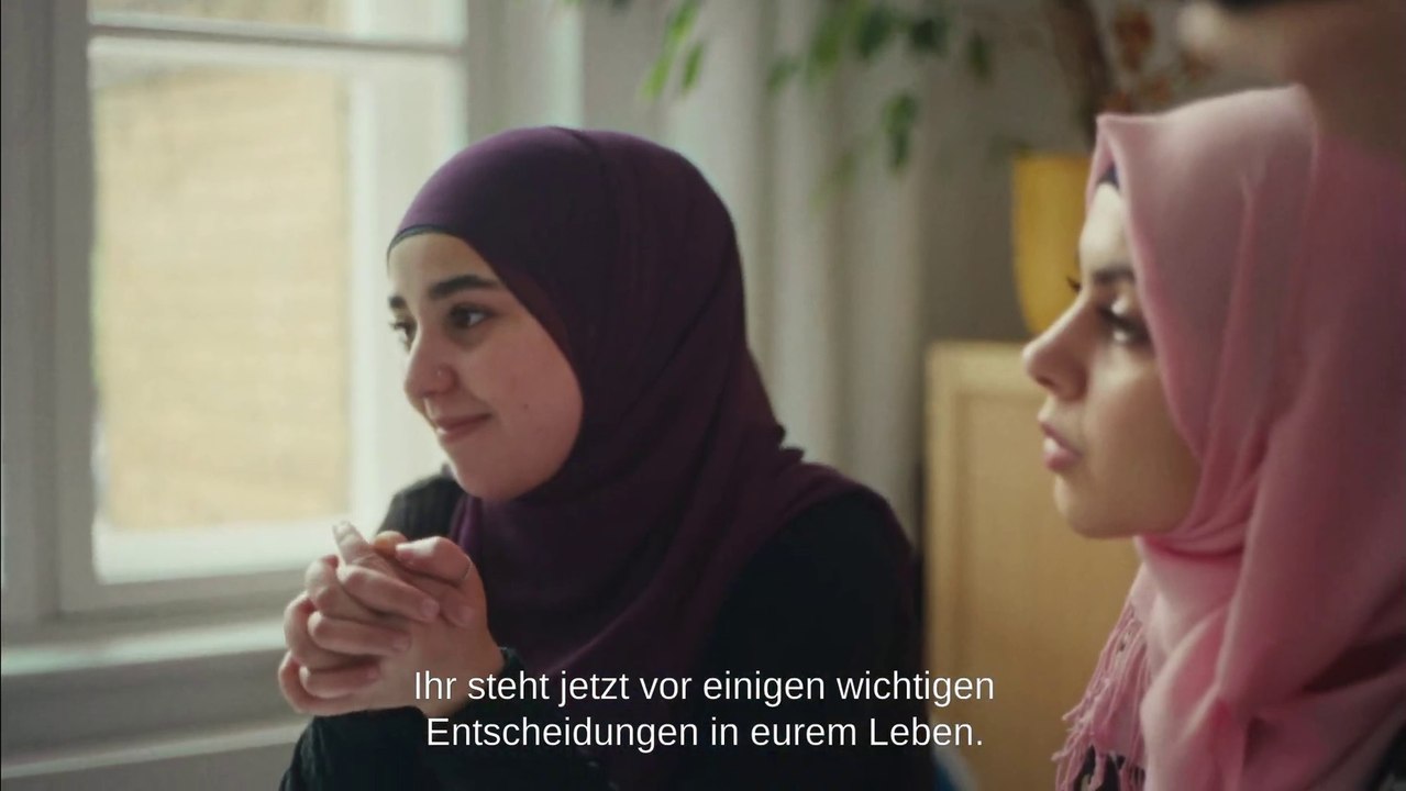 Über uns von uns - Trailer (Deutsch) HD