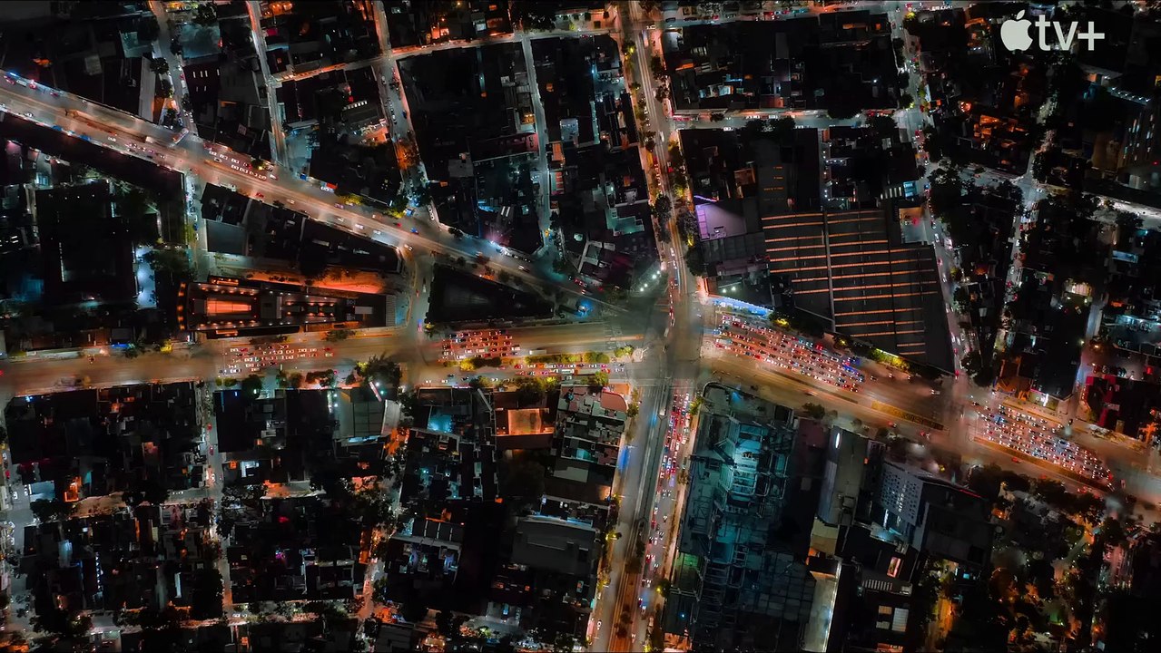 Midnight Family Trailer OmeU