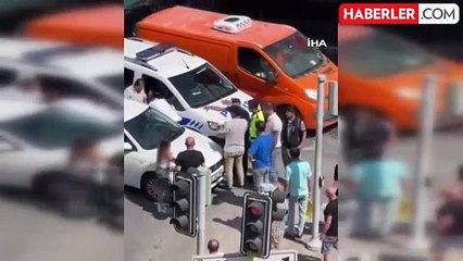 İzmir'de polise saldıran araç sürücüsü gözaltına alındı