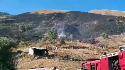 "Bomberos sofocan el incendio en el Parque Tunari"