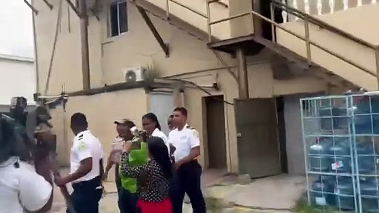 Mujer confiesa haber decapitado a su hija por orden de Dios