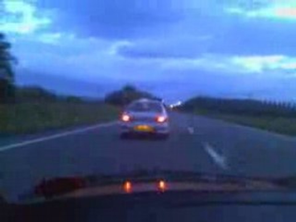 205 gti mi16 vs impreza