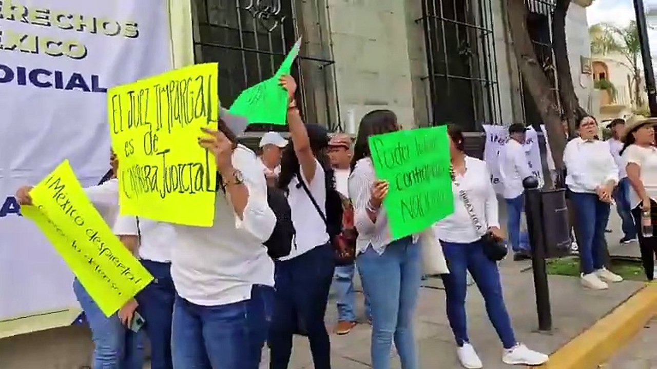 Oaxaca se suma al paro de labores de trabajadores del Poder Judicial federal, que inició este lunes en instalaciones de juzgados y tribunales de al menos 22 de los 32 circuitos judiciales en los que está dividido el país. La protesta se debe a la inconfor
