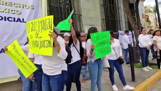 Oaxaca se suma al paro de labores de trabajadores del Poder Judicial federal, que inició este lunes en instalaciones de juzgados y tribunales de al menos 22 de los 32 circuitos judiciales en los que está dividido el país. La protesta se debe a la inconfor