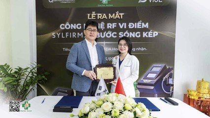 Lễ ký kết chuyển giao công nghệ RF microneedle Sylfirm X giữa Doctor Acnes và Quantum Healthcare.
