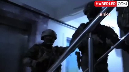 İzmir'de Organize Suç Örgütüne Operasyon: 15 Kişi Yakalandı