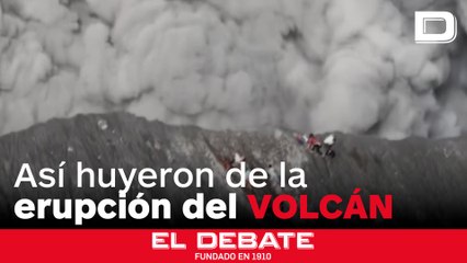 Así logró escapar un grupo de escaladores de la cima de un volcán que entró en erupción en Indonesia