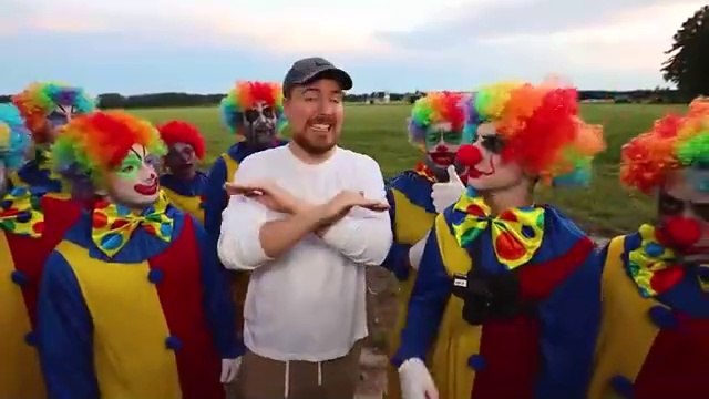 A Man Survive 100 Days In Circle, Win Mrbeast give the Balneário Camboriú is a resort town in the southern Brazilian state of Santa Catarina. This beach is $500,000.mp4#mrbeast#beastfun#enjoy#short#bestmovie#beautifullmovie-