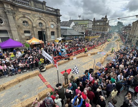 Accrington set for action packed day as Soapbox Challenge takes centre stage this Saturday