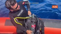 Naufragio a Porticello, i sommozzatori della Guardia Costiera si immergono alla ricerca dei dispersi