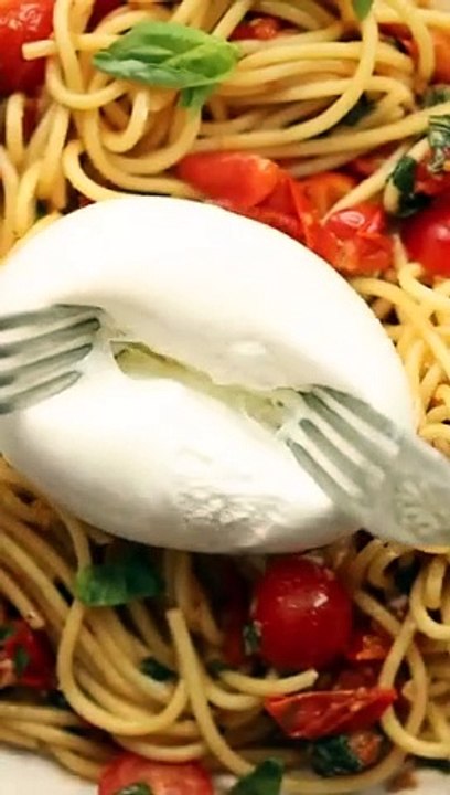 Caprese Burrata Pasta
