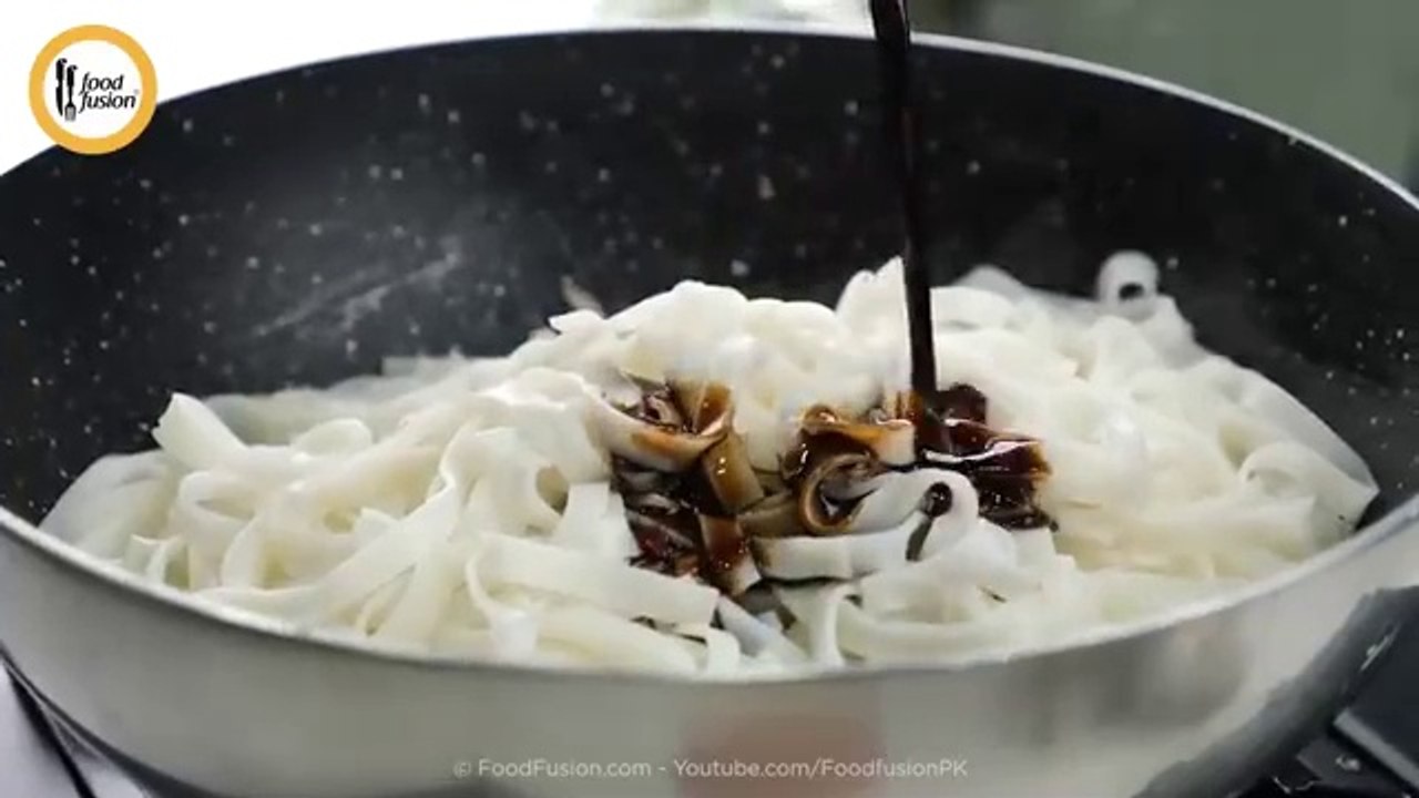 Chicken Thai noodles recipe