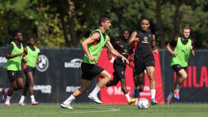 Rossoneri in campo, nel mirino la trasferta di Parma