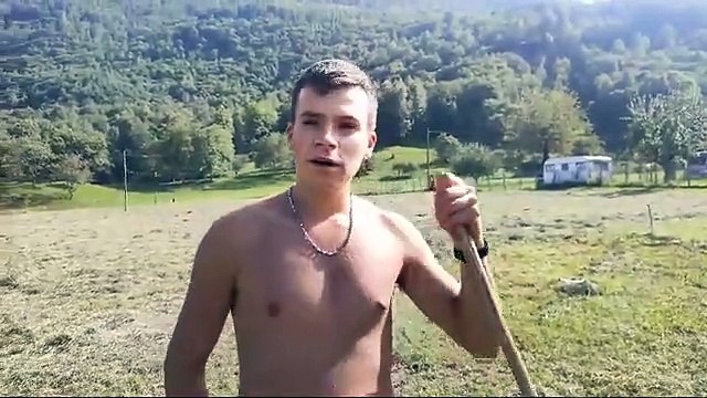 Val Pellice, bimbo muore travolto dal trattore. Il cugino: «Mi aiutava a raccogliere fieno, poi il disastro»