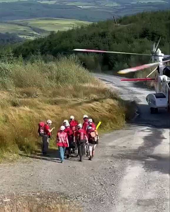 Aberdyfi Search & Rescue Team called to help injured teenager