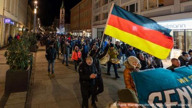 TU Cottbus: Konzept gegen Rechtsextremismus
