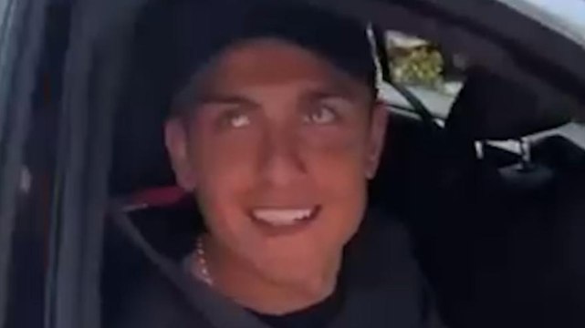 L'ultimo giorno di Dybala a Trigoria? I tifosi gli danno dei regali: Non fare scherzi