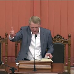 Ionut Popovici - Singurul care ajuta, dar nu morții