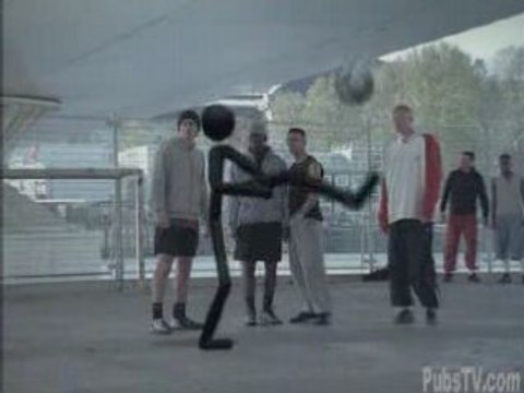 Football nike commercial - soccer - stickman vs ronaldinho