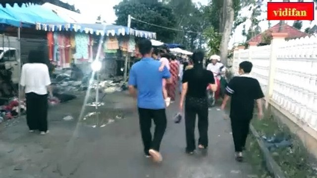 Shopping fair - शॉपिंग मेला - معرض التسوق - Feria de compras - ショッピングフェア Shoppingu fea - Foire commerciale