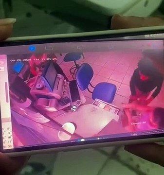 Suspeitos armados assaltam lotérica e levam mais de R$ 5 mil na Bahia