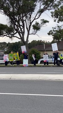 Lake Macquarie Private Hospital nurses and midwives on strike