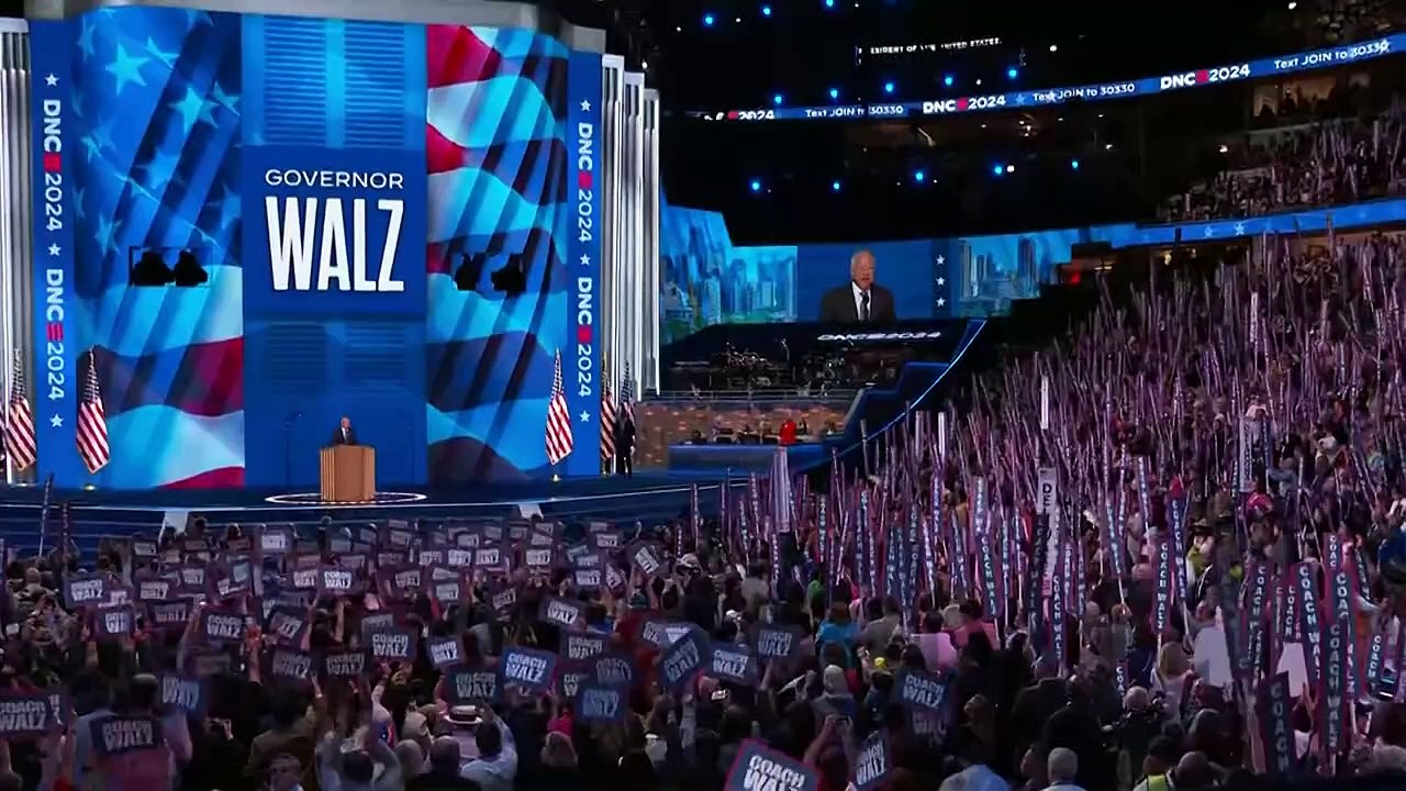 'Ehre meines Lebens': US-Demokrat Walz nimmt Nominierung an