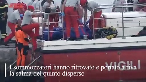 Video Il video del recupero del quinto disperso a bordo dello yacht Bayesian naufragato a Porticello