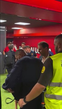 Nadal, grand fan du Real vient chercher le maillot de Kylian Mbappé après son match
