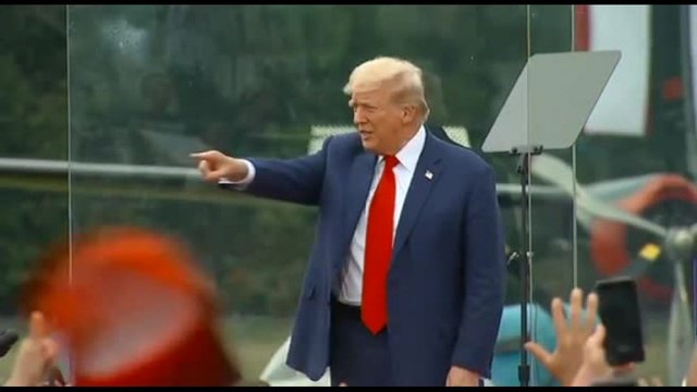 Primo comizio all'aperto per Trump dopo l'attentato