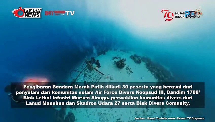 Koopsud III Kibarkan Bendera Merah Putih pada Kedalaman Laut 17 Meter