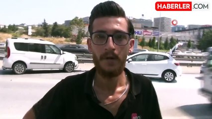 Bahçelievler'de çarpışan araçlardan çıkan yangın işçiler tarafından söndürüldü