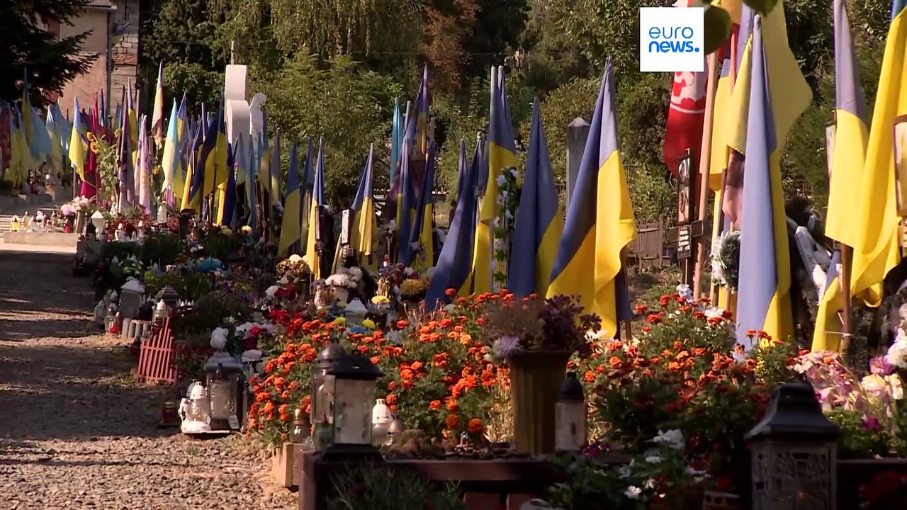 Wie ukrainische Männer im Westen des Landes der Rekrutierung entkommen