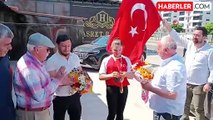 Dünya şampiyonu Şaziye'ye coşkulu karşılama