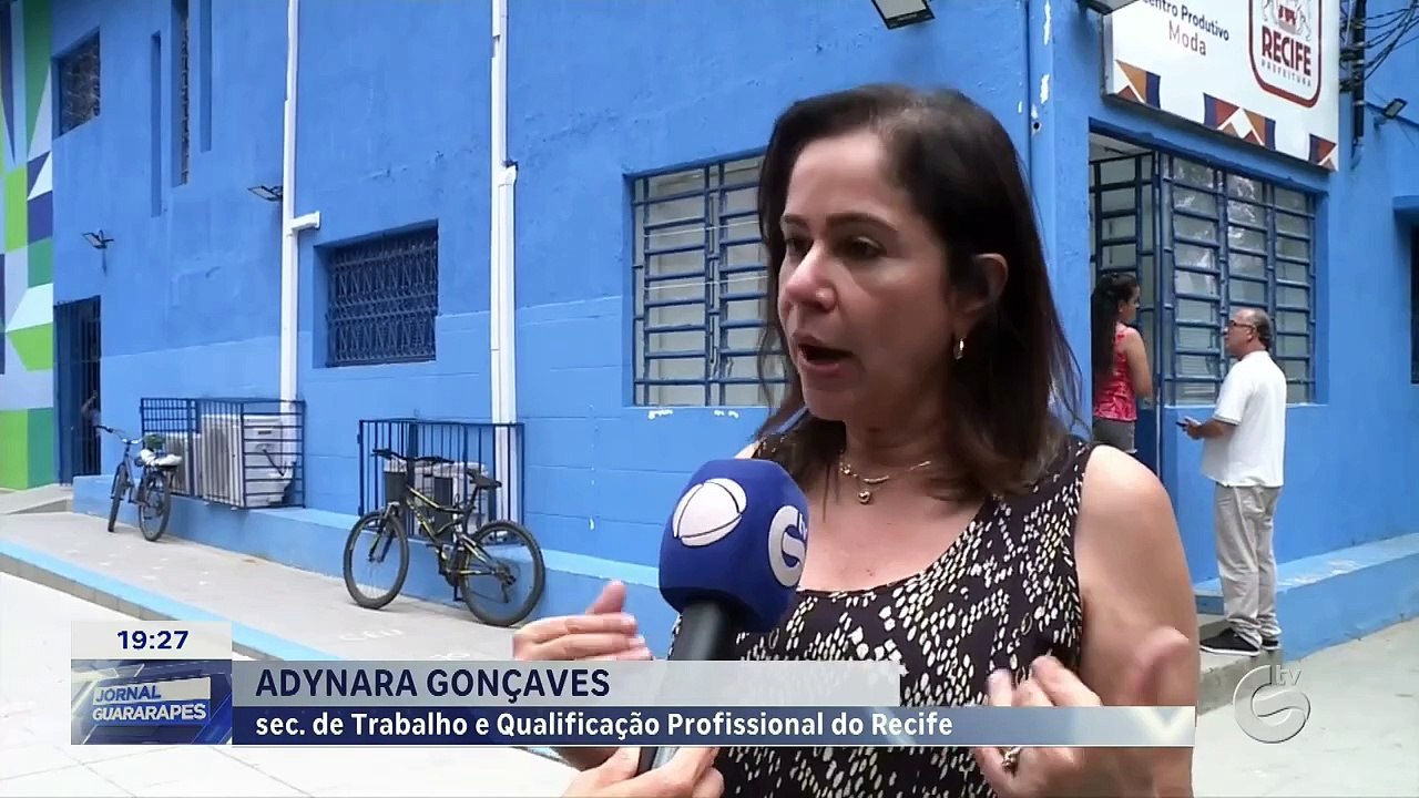 Cursos gratuitos de serralharia e moda no Recife