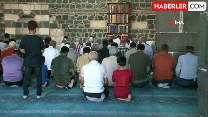 Peygamber Efendimize yapılan hakarete Diyarbakır'dan tepki