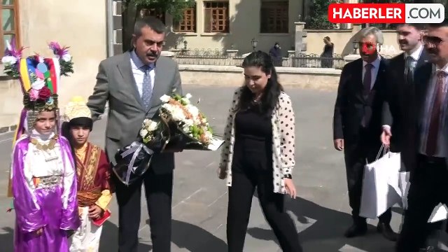 Bakan Tekin AK Parti Kilis Genişletilmiş İl Danışma Meclisi Toplantısına katıldı
