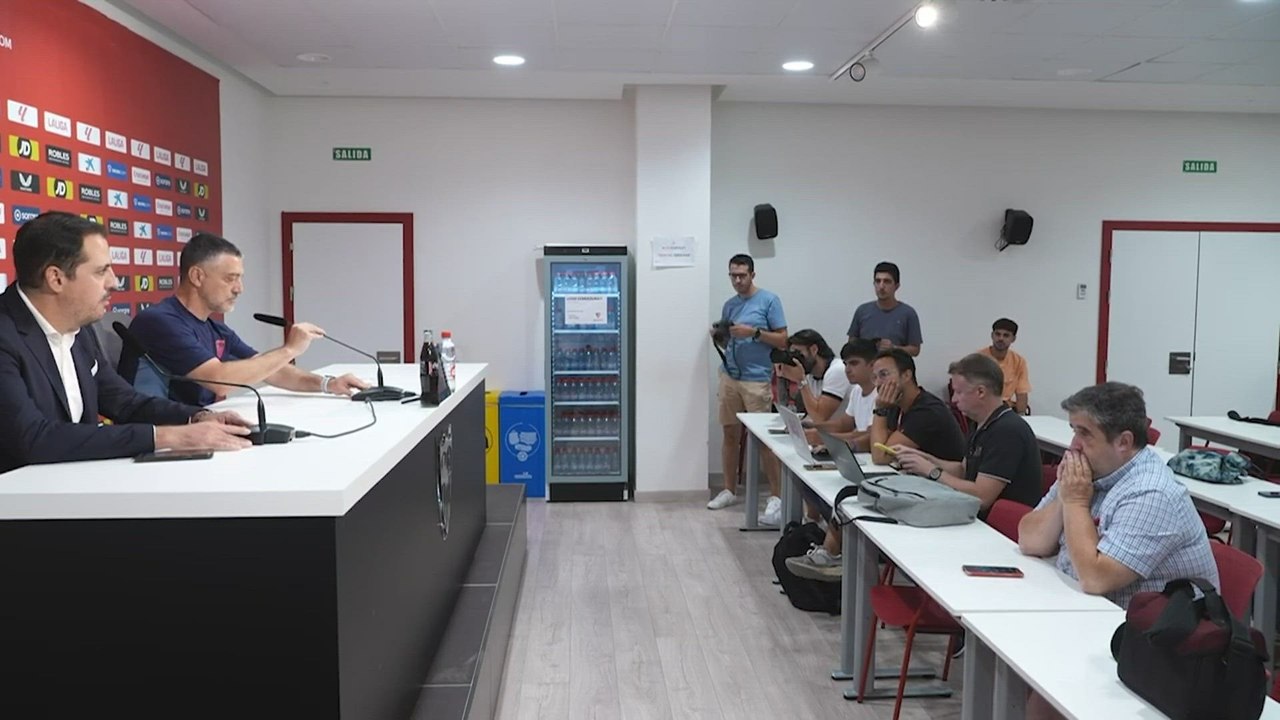 García Pimienta, rueda de prensa previa al SevillaFC vs Villarreal