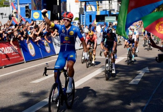 Cycling - Lidl Deutschland Tour 2024 - Stage 1 highlights... Jonathan Milan back to back
