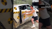 動画: 男性がテスラ・サイバートラックのドアを絶対に叩いてはいけない理由を明かす